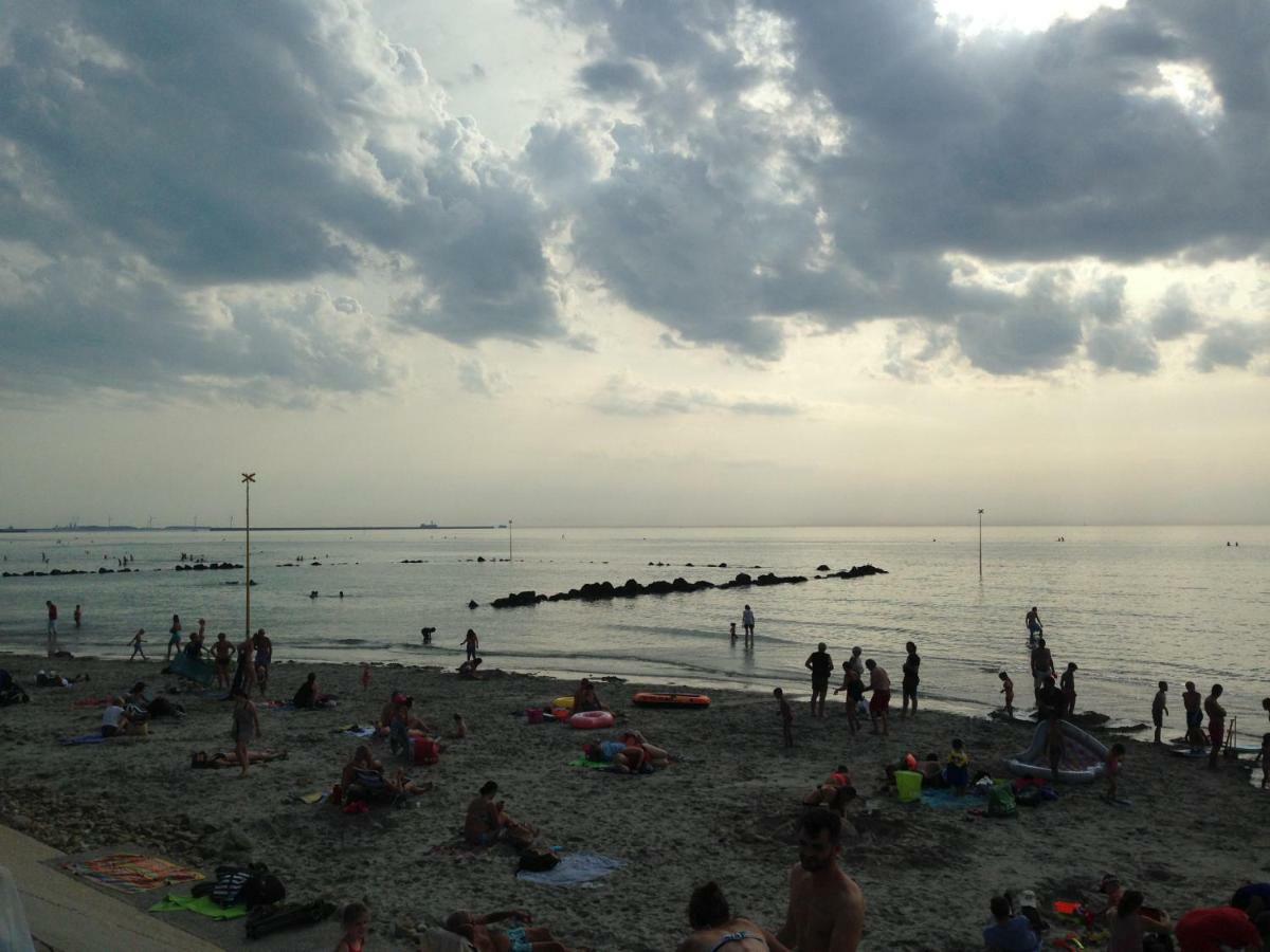 Le Réservoir Wimereux Esterno foto